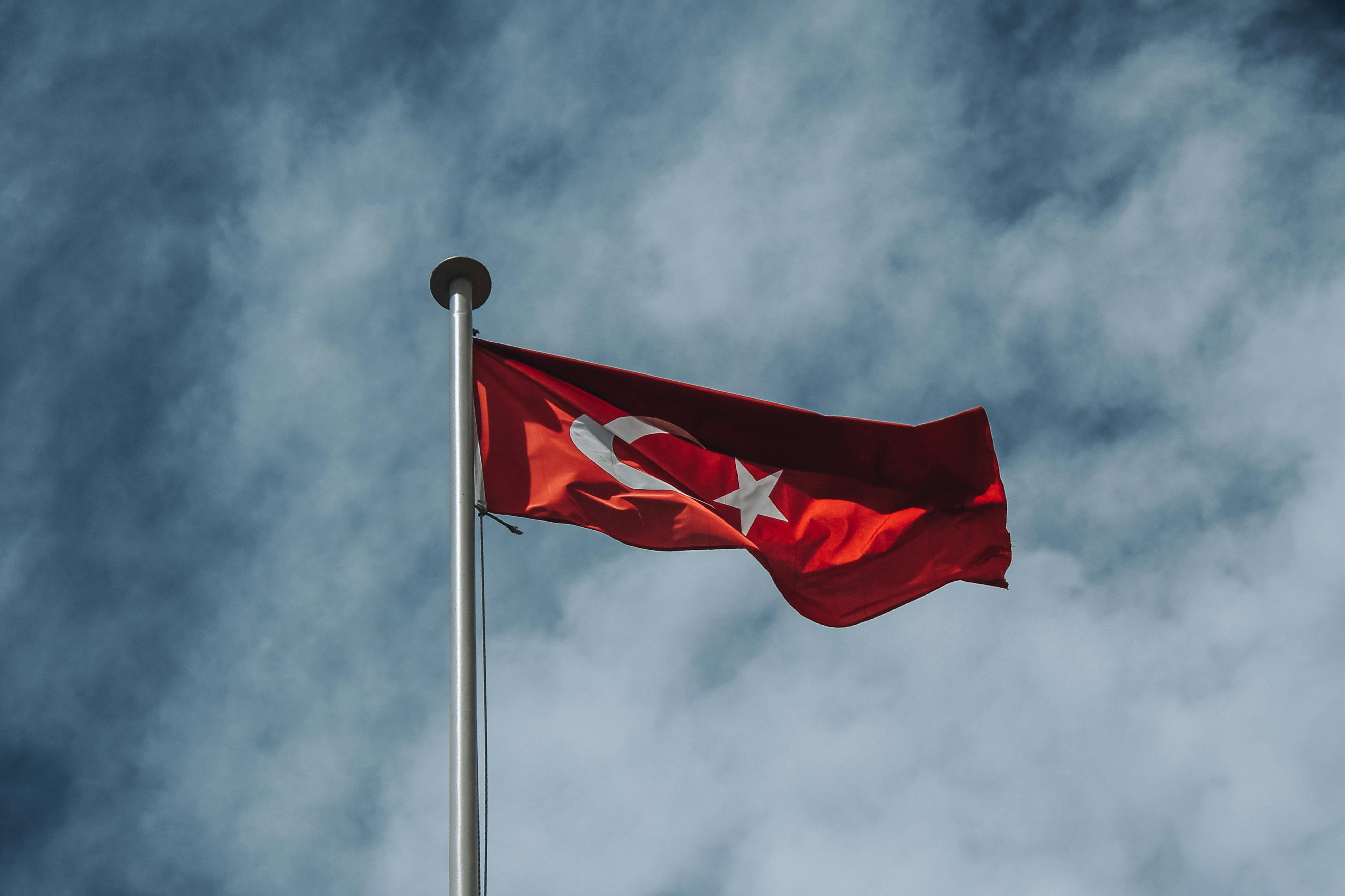 pexels-kadirakman-15939560