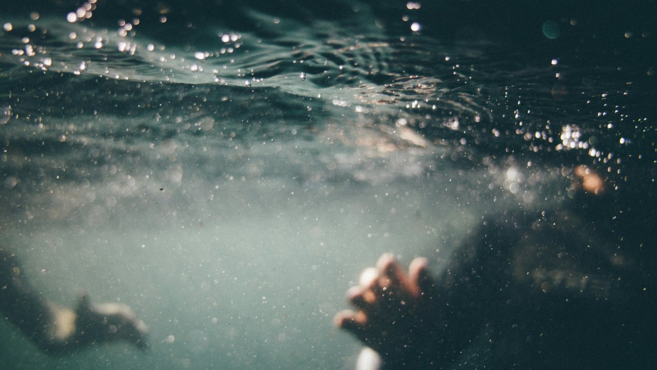 tim-marshall-T-AOFf2B8Zw-unsplash